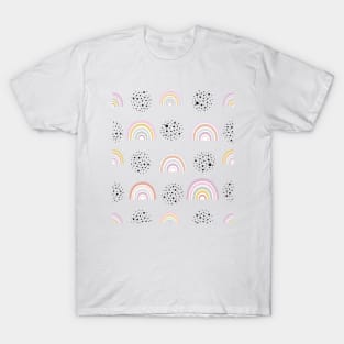 Baby rainbow with black dots T-Shirt